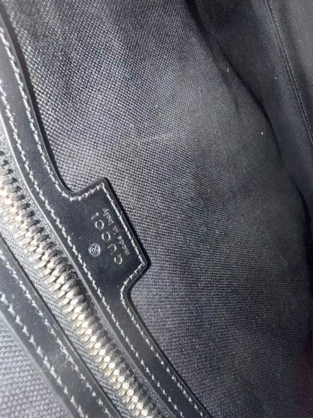 unisex gucci messenger bag